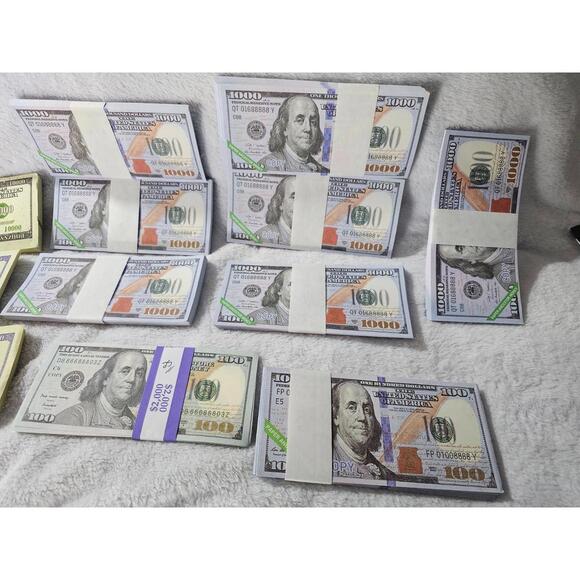 (12 Bundles) New Fake Play Money American $100 $1,000 $10,000 Bills Multicolor - Picture 4 of 12